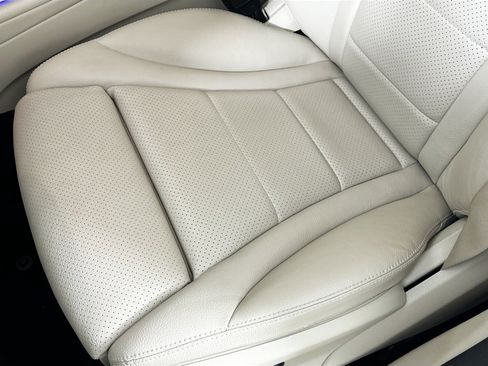 Certified 2021 Mercedes-Benz GLC 300 4MATIC image 25