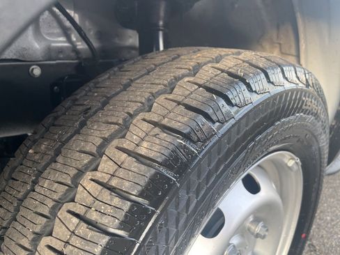 Used 2024 Ford Transit 250 Low Roof image 10