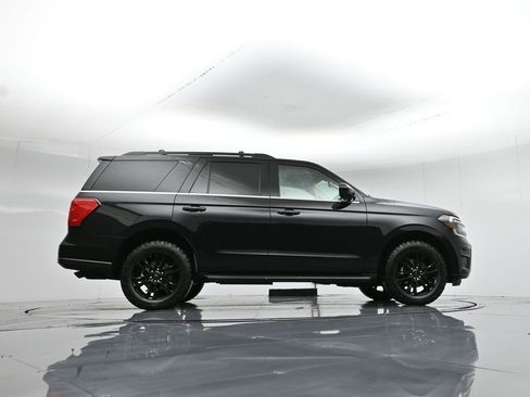 Used 2022 Ford Expedition XLT image 51