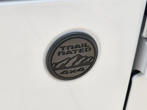 New 2026 Jeep Wrangler Unlimited Sahara AWD/4WD image 12