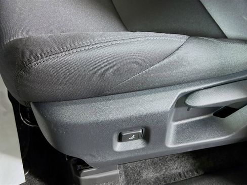 New 2026 Toyota Tacoma SR5 AWD/4WD image 17