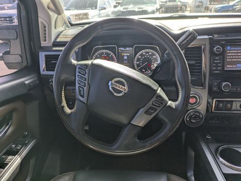 Used 2016 Nissan Titan Platinum Reserve image 19