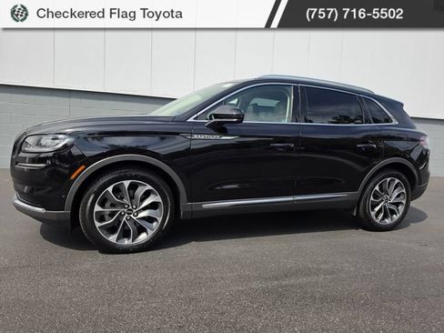 Used 2023 Lincoln Nautilus Reserve w/ Equipment Group 201A AWD/4WD image 2