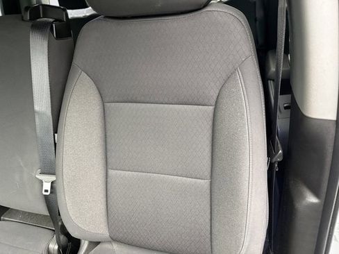 Used 2021 Chevrolet Silverado 1500 LT image 8