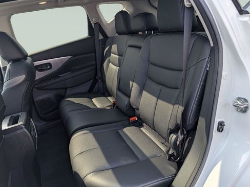 Used 2020 Nissan Murano SL w/ Moonroof Package AWD/4WD image 18