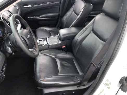 Used 2023 Chrysler 300 Touring L w/ Popular Equipment Group image 18