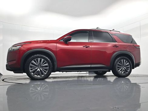 Used 2023 Nissan Pathfinder SL w/ SL Premium Package AWD/4WD image 45