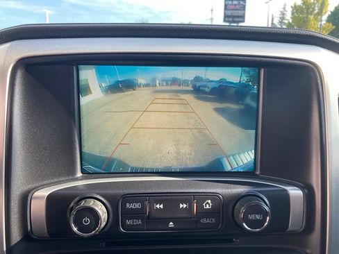Used 2019 GMC Sierra 1500 SLE w/ SLE Value Package AWD/4WD image 30