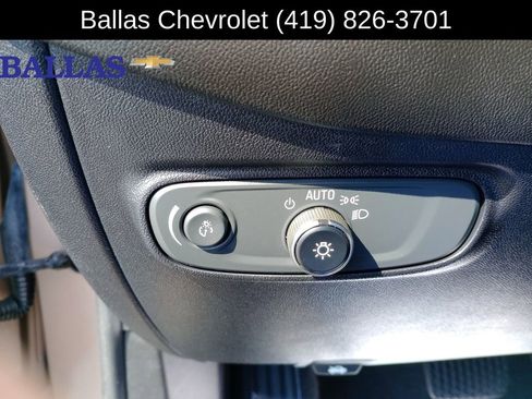 Certified 2019 Chevrolet Equinox LT FWD image 18