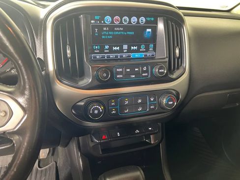 Used 2018 Chevrolet Colorado LT RWD image 18