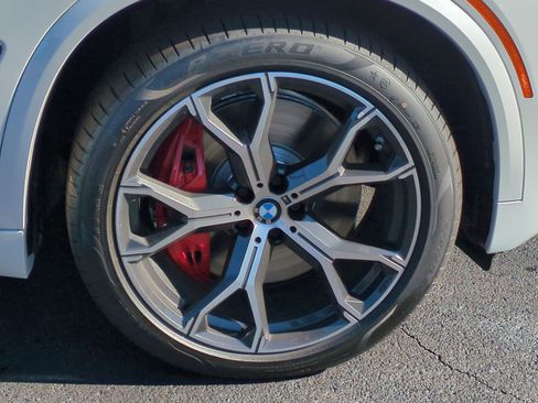 Used 2026 BMW X5 xDrive50e AWD/4WD image 13