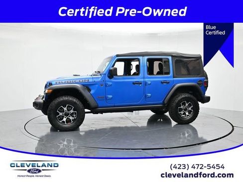 Used 2022 Jeep Wrangler Unlimited Rubicon w/ Cold Weather Group image 6