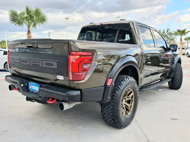 Used 2025 Ford F150 Raptor AWD/4WD image 7