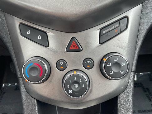 Used 2016 Chevrolet Sonic LT image 15