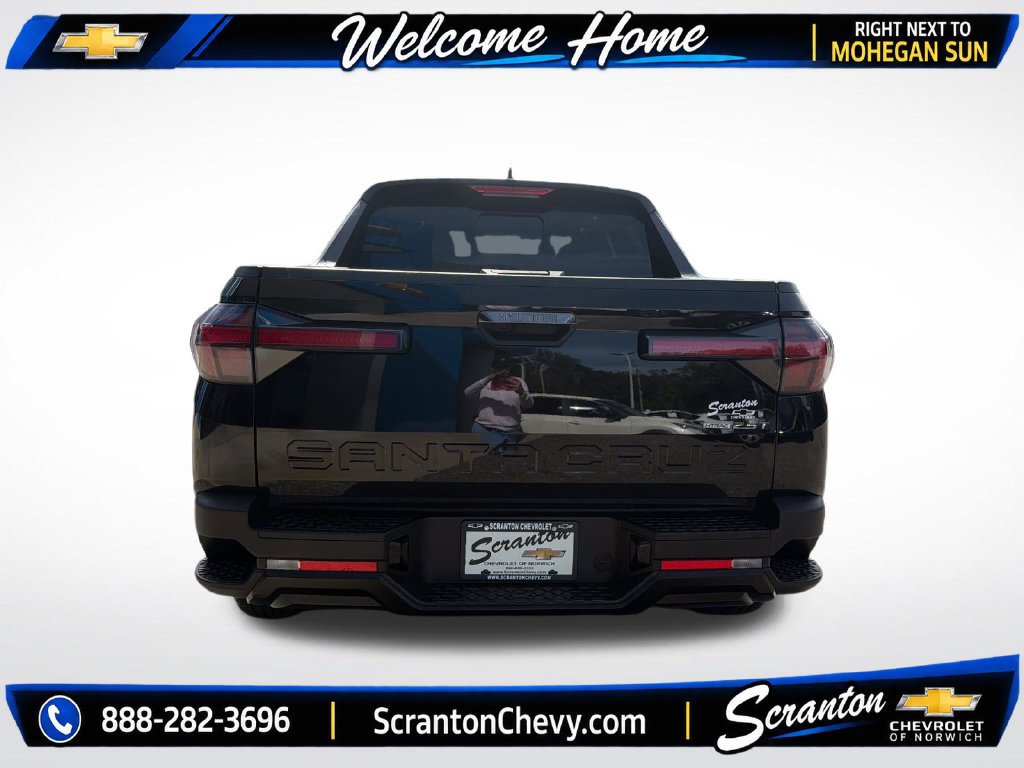 Used 2024 Hyundai Santa Cruz Night AWD/4WD image 4