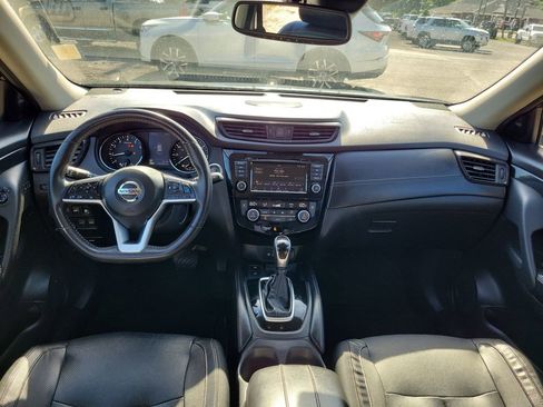 Used 2020 Nissan Rogue SL w/ Premium Package AWD/4WD image 28