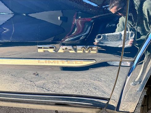 Used 2021 RAM 1500 Limited image 30