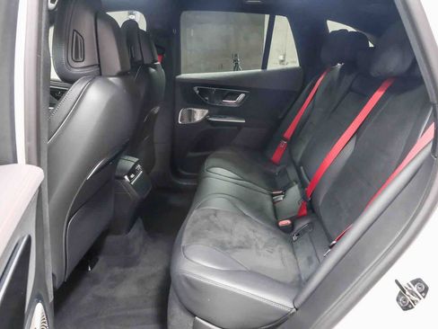 Used 2025 Mercedes-Benz EQE AMG 4MATIC SUV image 15