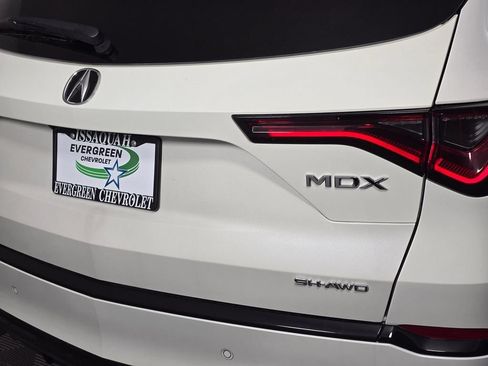 Used 2024 Acura MDX Type S AWD/4WD image 14