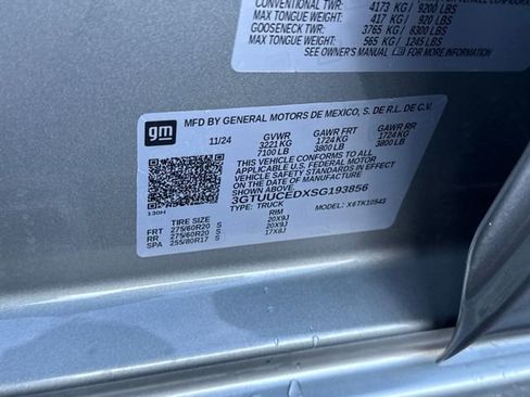 Used 2025 GMC Sierra 1500 Elevation w/ Elevation Premium Package image 36