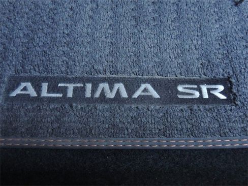 Used 2022 Nissan Altima 2.5 SR image 14