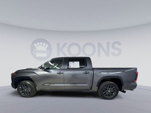 Used 2024 Toyota Tundra Platinum AWD/4WD image 7