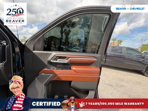 Used 2024 GMC Sierra 3500 Denali Ultimate AWD/4WD image 22