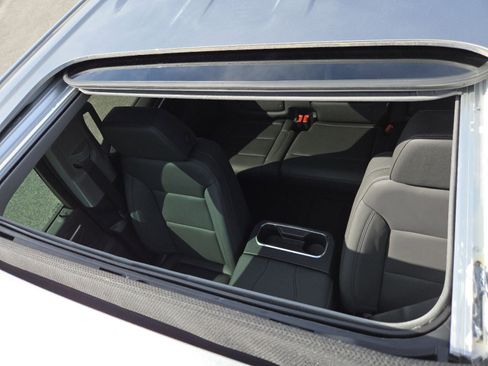 New 2026 GMC Sierra 1500 Elevation w/ Elevation Premium Package image 4