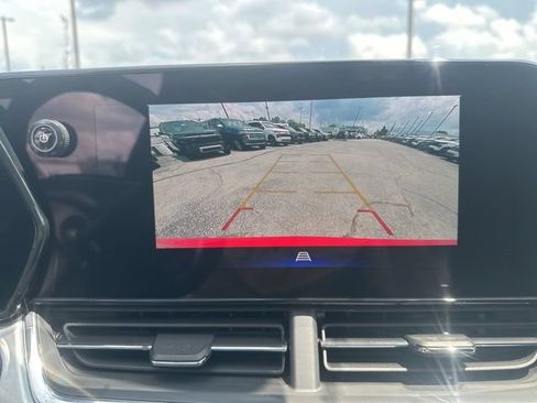 New 2026 Chevrolet Trax LT w/ Driver Confidence Package FWD image 22