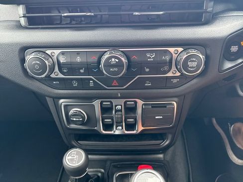 New 2026 Jeep Wrangler Unlimited Sport AWD/4WD image 24
