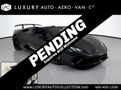 Used 2018 Lamborghini Huracan Performante AWD/4WD image 1