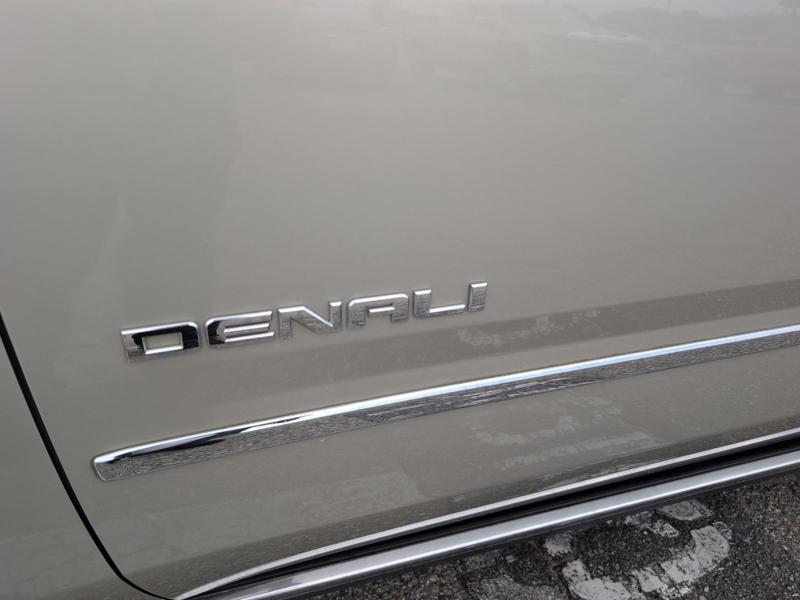 Used 2016 GMC Yukon Denali w/ Open Road Package RWD image 4