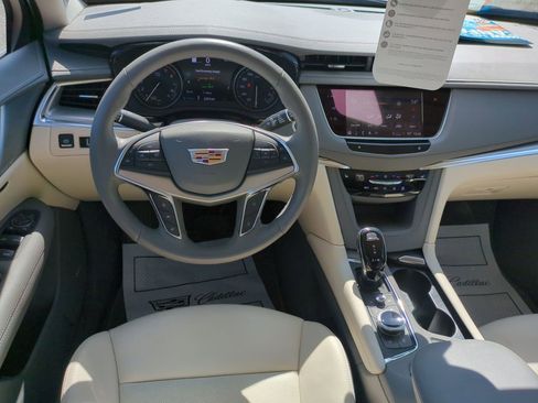 Certified 2023 Cadillac XT5 Premium Luxury w/ Technology Package image 21