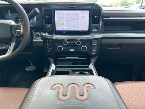 Certified 2025 Ford F250 King Ranch w/ FX4 Off-Road Package AWD/4WD image 15