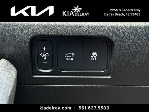Used 2025 Kia Sorento EX w/ Panoramic Sunroof Package FWD image 28