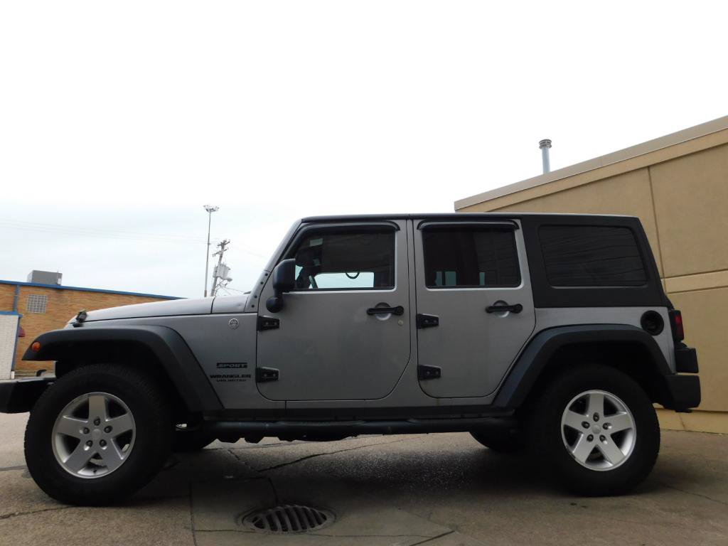 Used 2014 Jeep Wrangler Unlimited Sport w/ Quick Order Package 24S AWD/4WD image 8