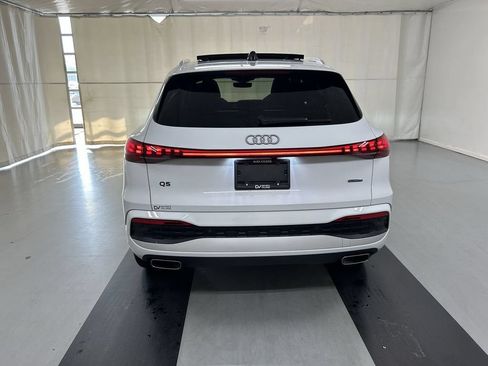 Used 2025 Audi Q5 Premium Plus w/ Premium Plus AWD/4WD image 22