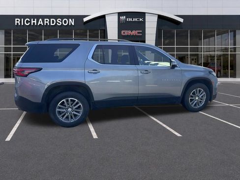 Used 2023 Chevrolet Traverse LT FWD image 13