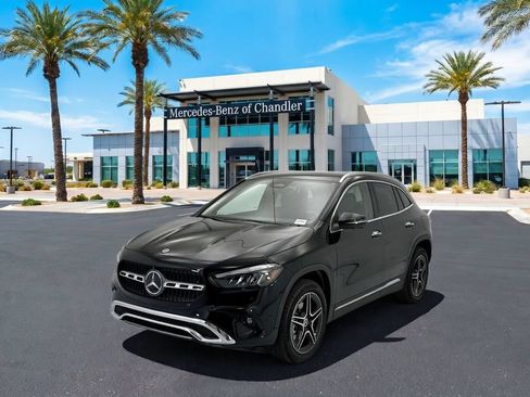 New 2026 Mercedes-Benz GLA 250 4MATIC image 1