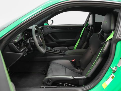 Certified 2023 Porsche 911 GT3 image 64