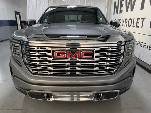 New 2026 GMC Sierra 1500 Denali w/ Denali Reserve Package image 39