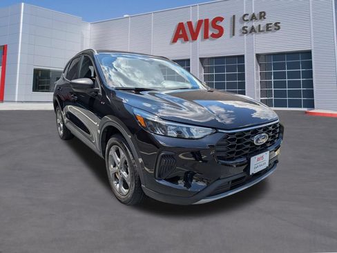 Used 2025 Ford Escape ST-Line AWD/4WD image 3