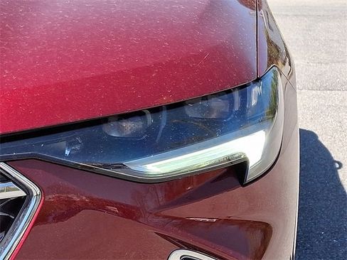 Certified 2022 Buick Envision Avenir w/ Technology Package II image 9