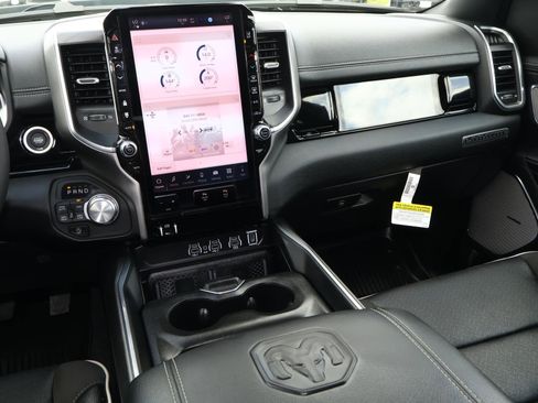 Used 2026 RAM 1500 Laramie w/ Night Edition image 10