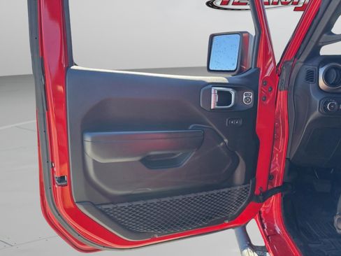 Used 2021 Jeep Wrangler Unlimited Sport image 31