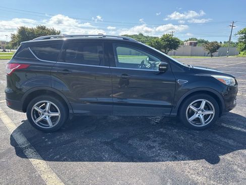 Used 2013 Ford Escape Titanium w/ Class II Trailer Tow Pkg FWD image 4