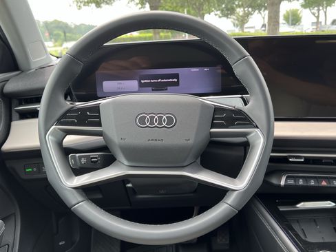 Certified 2026 Audi Q3 quattro 2.0T AWD/4WD image 18