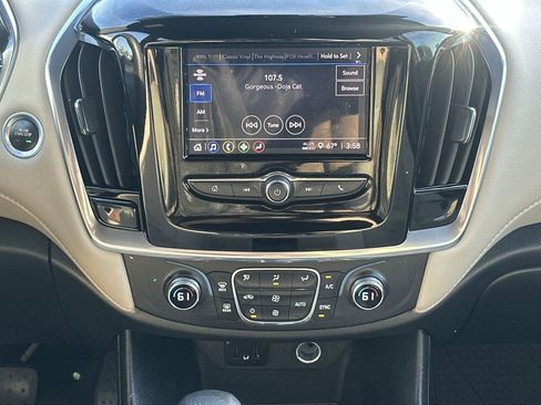 Used 2022 Chevrolet Traverse LS w/ LPO, Cargo Package image 25