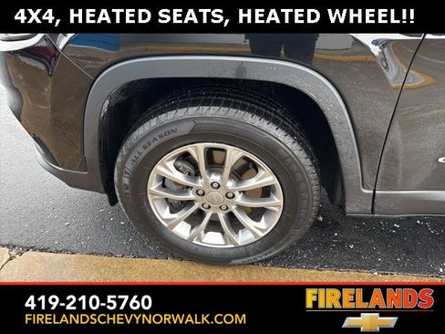 Used 2020 Jeep Cherokee Latitude Plus w/ Cold Weather Group image 13