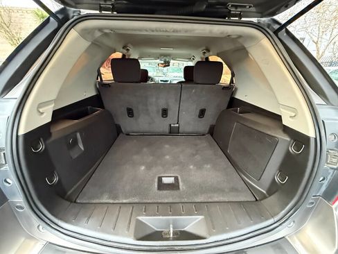 Used 2010 Chevrolet Equinox LS image 11